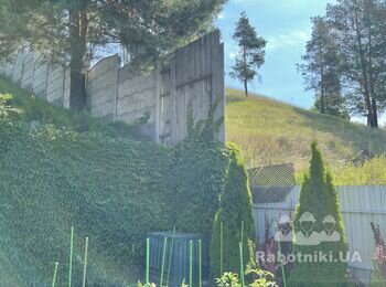 Зібрати паркан з шлакоблоку