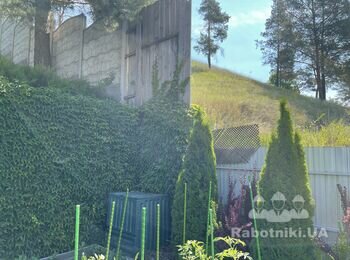 Зібрати паркан з шлакоблоку