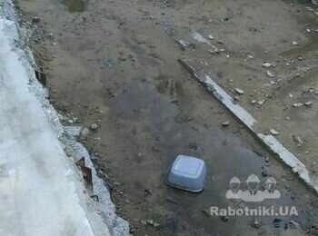 Монолітна плита басейну