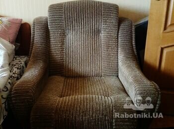 Прибирання квартири після ремонту.