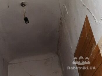 Электрику в квартире экономно под плинтусами