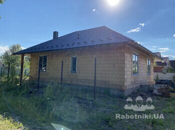 Утеплить фасад одноэтажного дома.