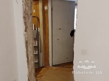 Установить межкомнатные двери