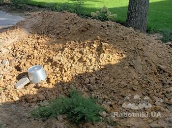 Вивезення землі з ділянки