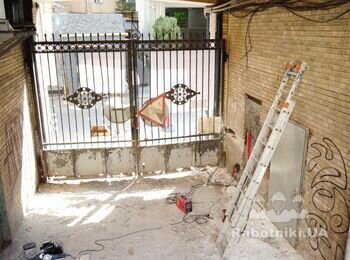 Укладка плитки или камня