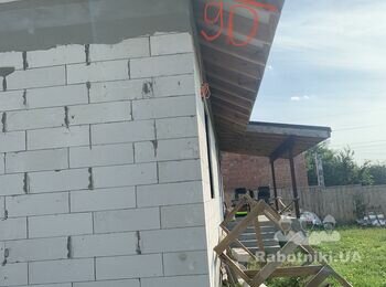 Затянуть фасад клеем+подшива и водосточка, дом 1-эт