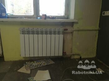 Нужен сантехник-сварщик переварить трубы,спрятать в стену