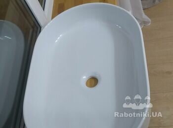 Сделать столешницу в ванной и установить мойку+смеситель+сифон