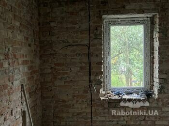 Штукатурка 180м2 або гіпсокартон на ляпухи