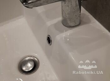 Требуется сантехник высокой квалификации для установки сант.Grohe