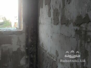 Штукатурные роботи150м2.село Мощун цементно песчаной смесью.