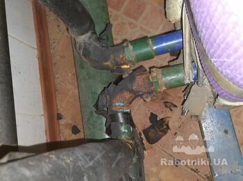 Зварювання труб опалення