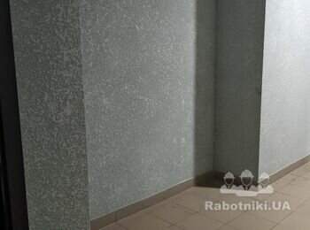 Прикрутити до стіни кріпленя