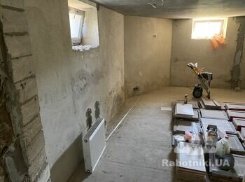 Поклейка плитки в кухне, гостиной, всего около 100 м2