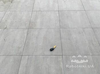 ТЕРМІНОВО Ремонт керамічної плитки на терасі