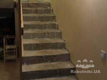 Обшивка бетонних сходів