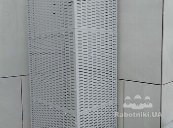 Монтаж корзин под кондиционеры