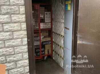 Виготовлення та монтаж дверей