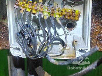 Ревизия коммутационных щитков в шахте канализационной насосной станции
