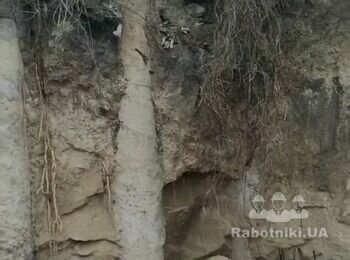 Выкопать и перевезти 30 кубов грунта.и сделать 40кв м заборки.