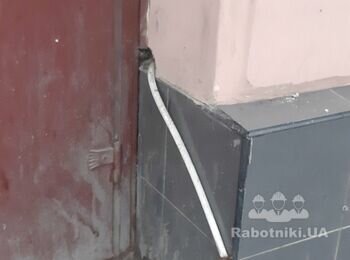 Отвод конденсата из поддона наружного блока кондиционера