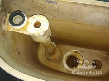 Замена арматуры унитаза