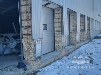 Зашити відкоси профлистом