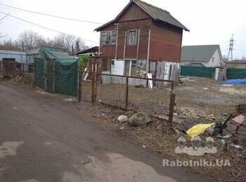 Демонтаж та вивезення дерев'яного будинку