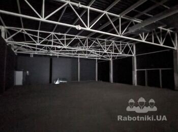 Фарбування металевих ферм покрівлі