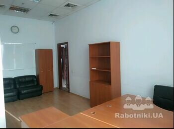 Покрасить обои