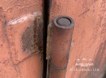 Ремонт ворот железного гаража