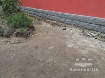Укладання гранітної бруківки