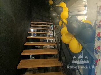Оготовить 15 ступеней из дерева
