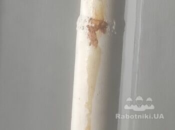 Нужно подварить трубу водоснабжения