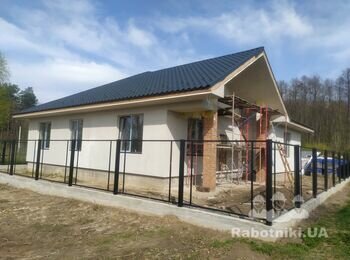 Імітація цегли 170м2 + 180 м2 декоративної штукатурки баранець