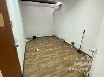 Потрібен будівельник-універсал для ремонту приміщення
