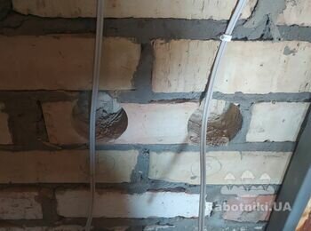 Инсталляция 10 розеток, по 2 светильника и выключателя