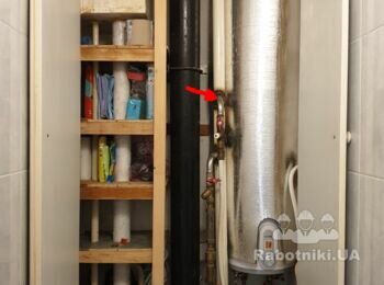 Заміна отводу на стояку горячої води у квартирі