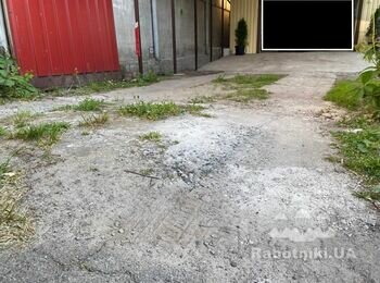 Укладка 35 м2 тротуарной плитки во дворе под машину. Днепровский р-н