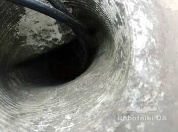 Заміна покрівельної ПВХ-воронки у м.Кропивницький
