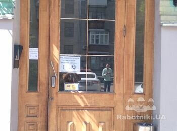 Восстановительный ремонт входных дверей