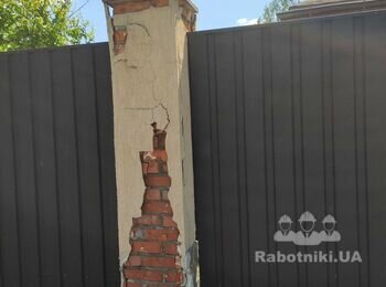 Реставрація паркану