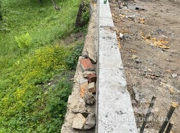Підпірна стінка 25 м довжини,1,8 м висоти