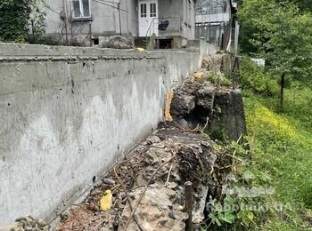Підпірна стінка 25 м довжини,1,8 м висоти