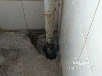Ремонот водопровідної труби