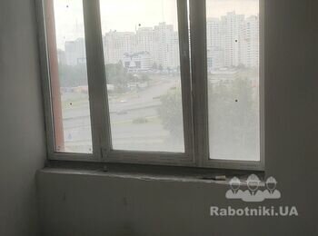Установить подоконник