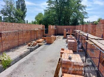 Укладка кирпича