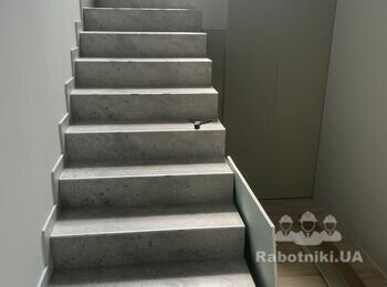 Зварити перила на сходи з металу