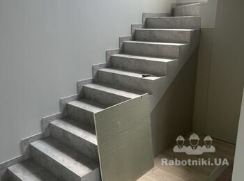 Зварити перила на сходи з металу