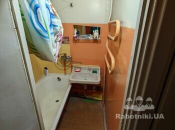 Ремонт ванної кімнати (2,1 м кВ) і туалету (1,1 м кВ) (Київ, Святош.)